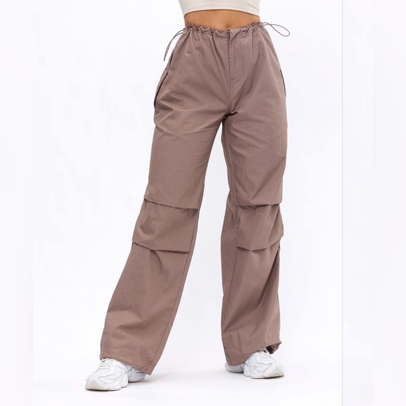 Buffbunny Adventure Cargo Pant Women's Brown Parachute Oversize M Drawstring - Picture 2 of 12
